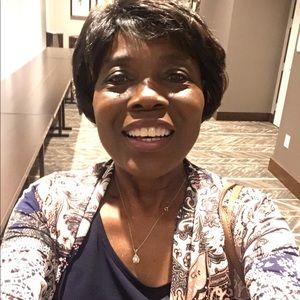 Meet your Posher, Brenda